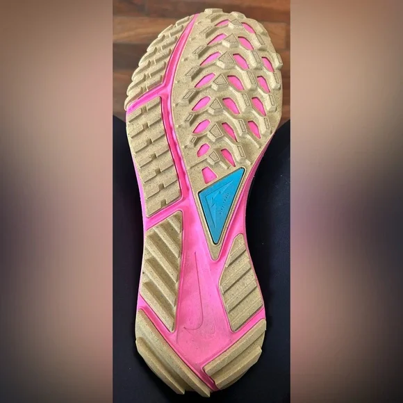 Nike Women's Pegasus 4 Trail Running Shoes - 8 - Picture 5 of 10